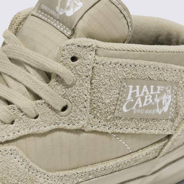 VANS Lx Half Cab