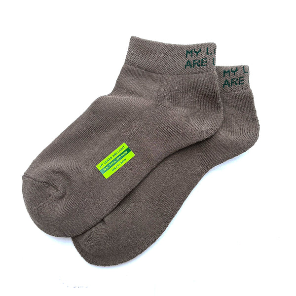 MY LOADS ARE LIGHT Lightness Socks