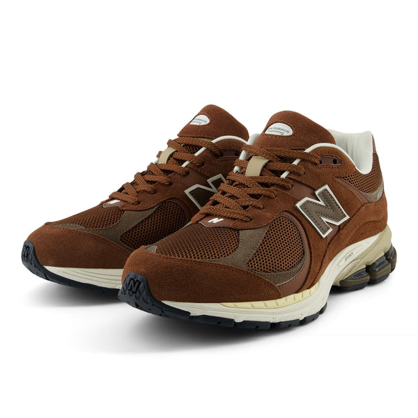 New Balance M2002R