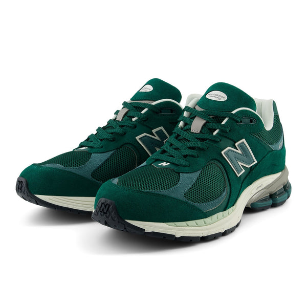 New Balance M2002R